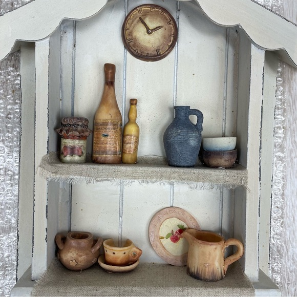 Wooden mural key holder - Picture 3 of 4